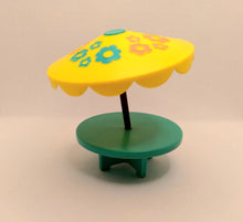 Load image into Gallery viewer, Umbrella Table Patio Set Turquoise table/yellow top Floral 1970-1973