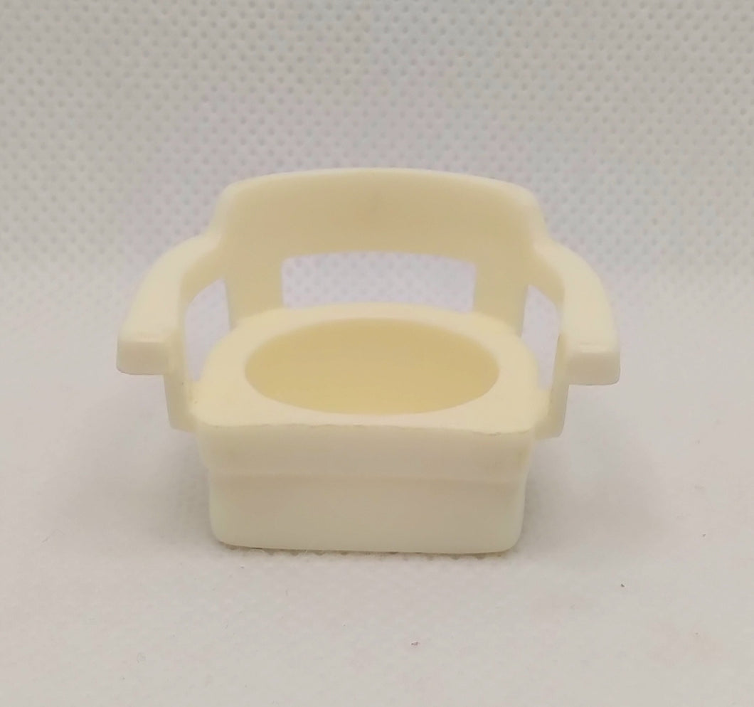 White Dot Back Barrel Captain's Chair