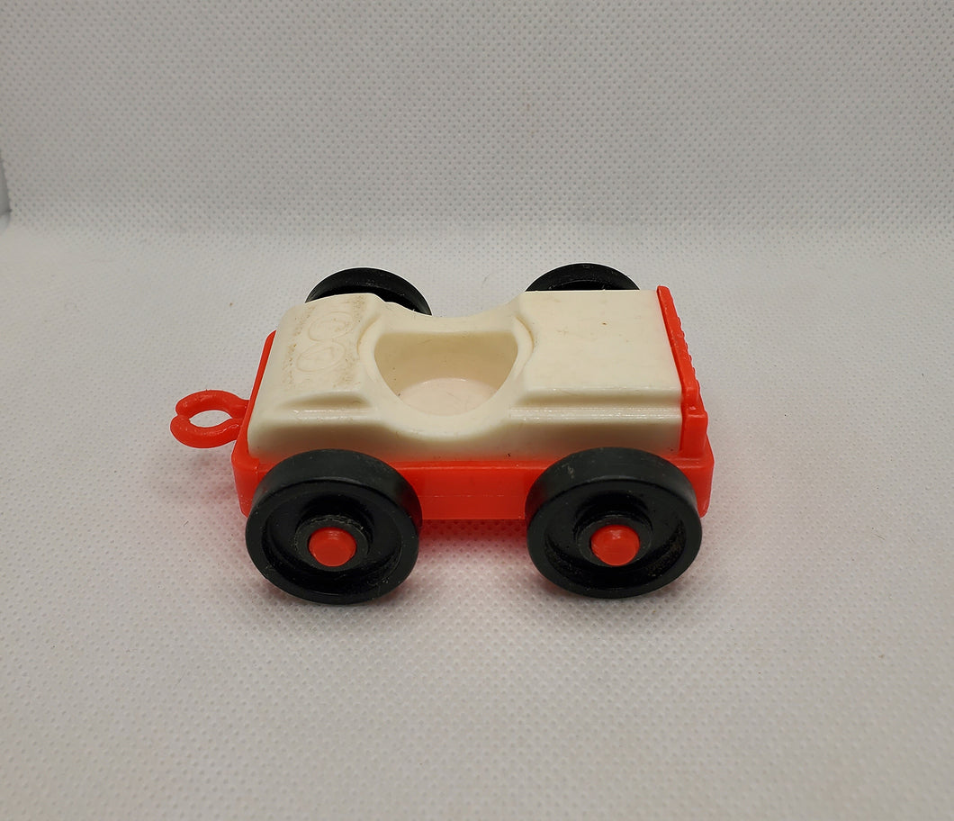 Car & Camper Set RIVETED White Red Car with Hook #986 1968