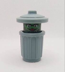 Sesame Street Oscar the Grouch Figure with handle