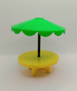 Umbrella Table Green top/Yellow table